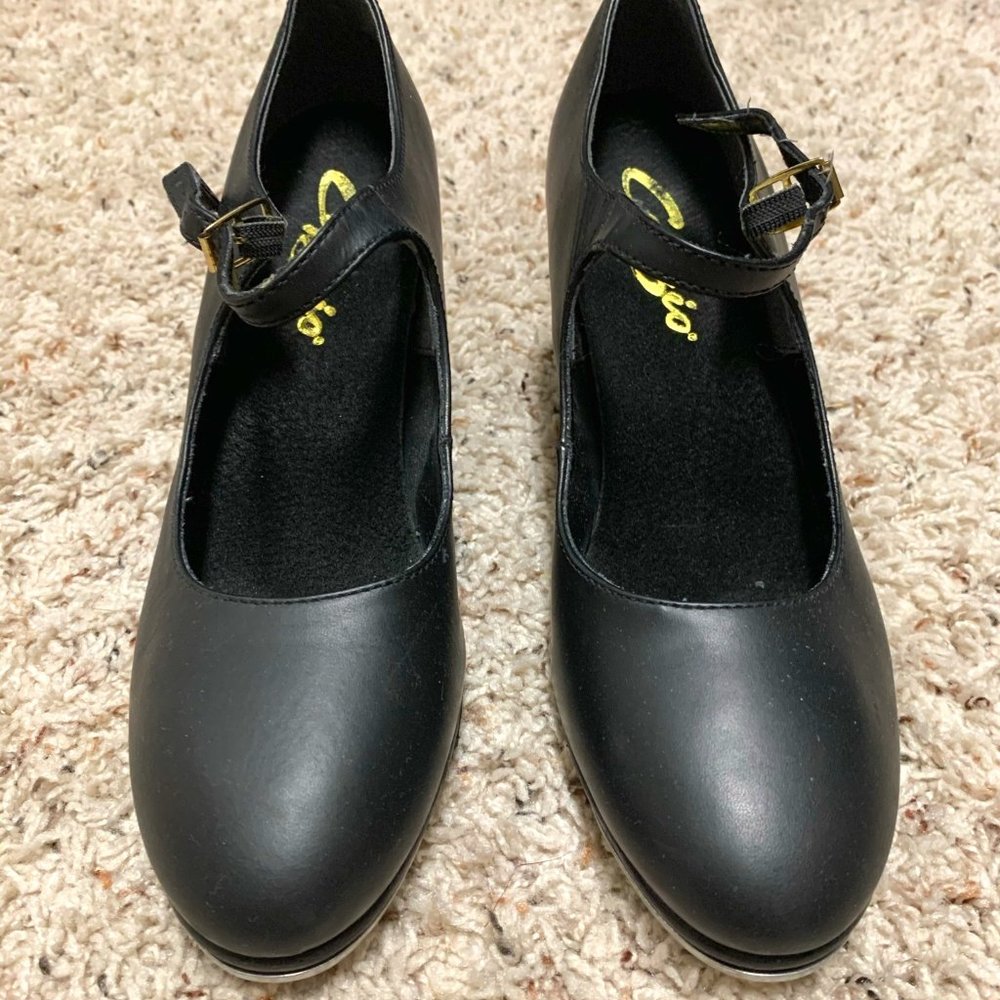 Capezio Manhattan Tap Shoes - 8.5, Barely Used